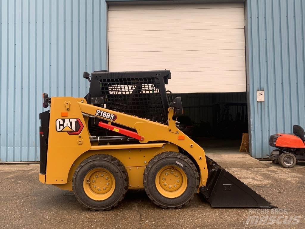 CAT 216 B 3 Palas cargadoras