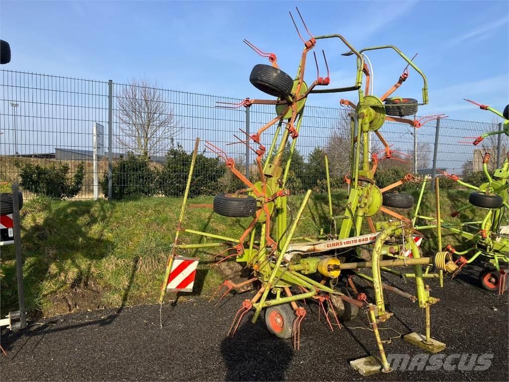 CLAAS Volto 640 HR Rastrillos y henificadores