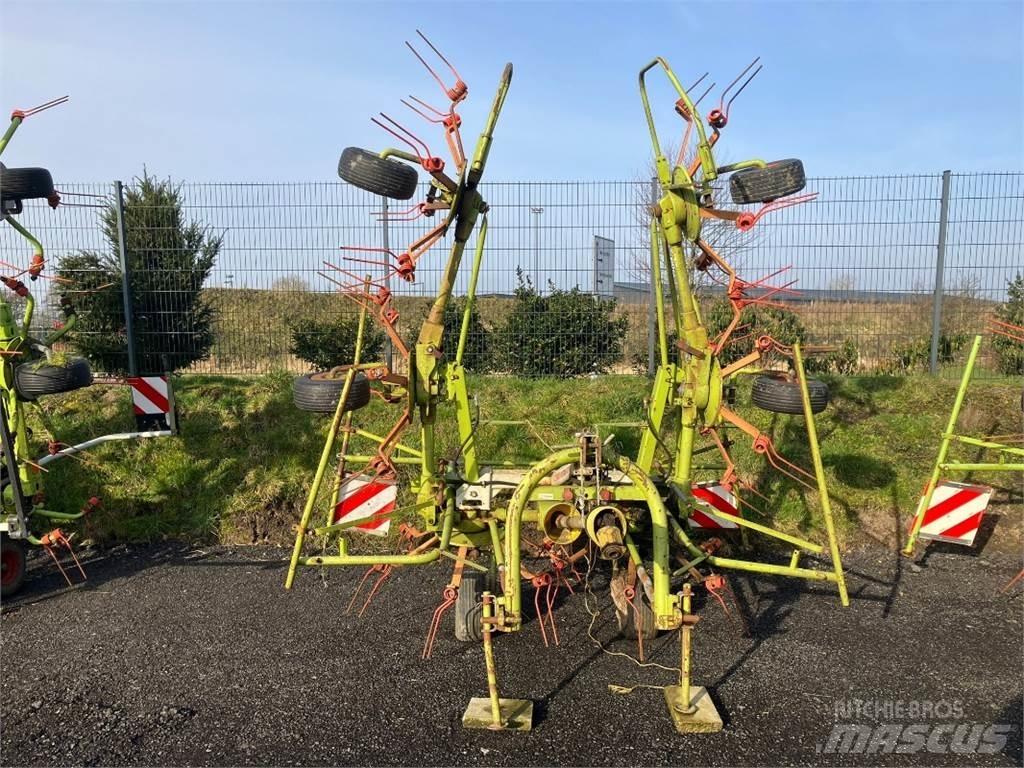 CLAAS Volto 640 HR Rastrillos y henificadores