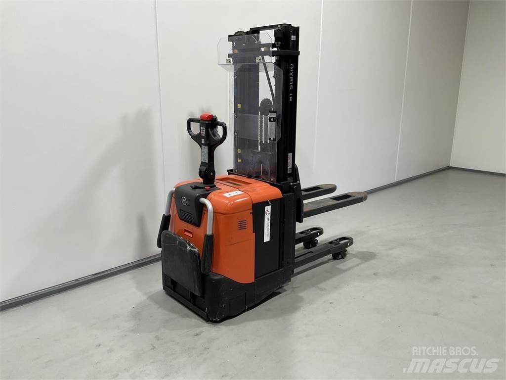 BT SPE125L Apiladores eléctricos autopropulsados