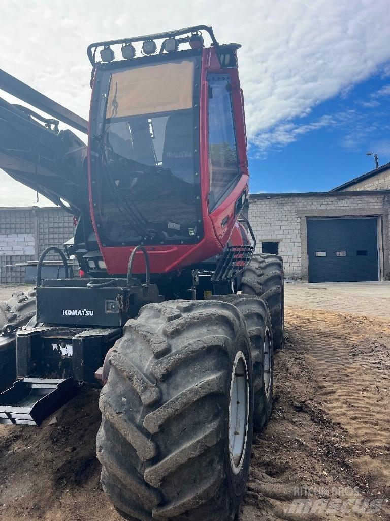 Komatsu 901 Cosechadoras