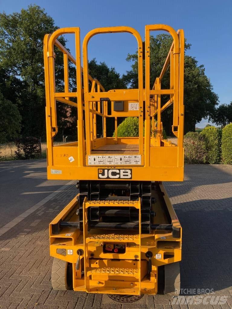 JCB S 2646 E Plataformas tijera