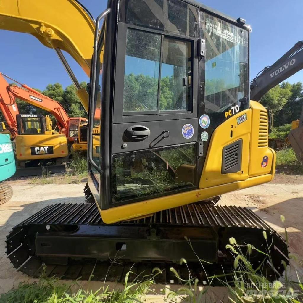 Komatsu PC 70 Excavadoras de cadenas