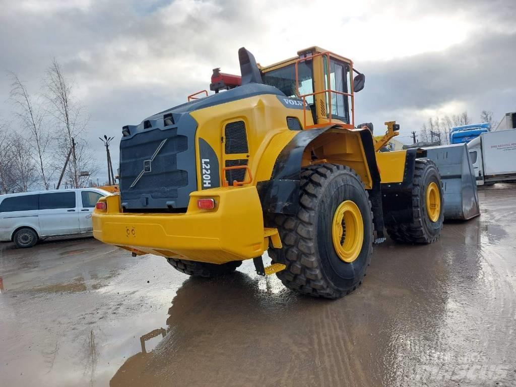 Volvo L 220 H Cargadoras sobre ruedas