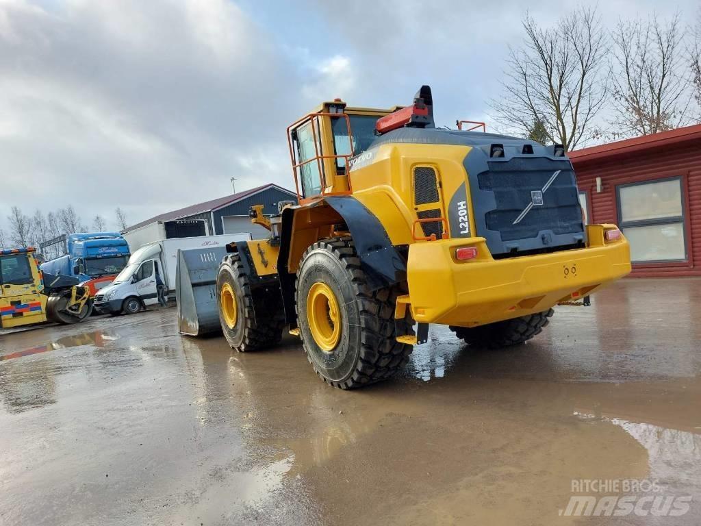 Volvo L 220 H Cargadoras sobre ruedas