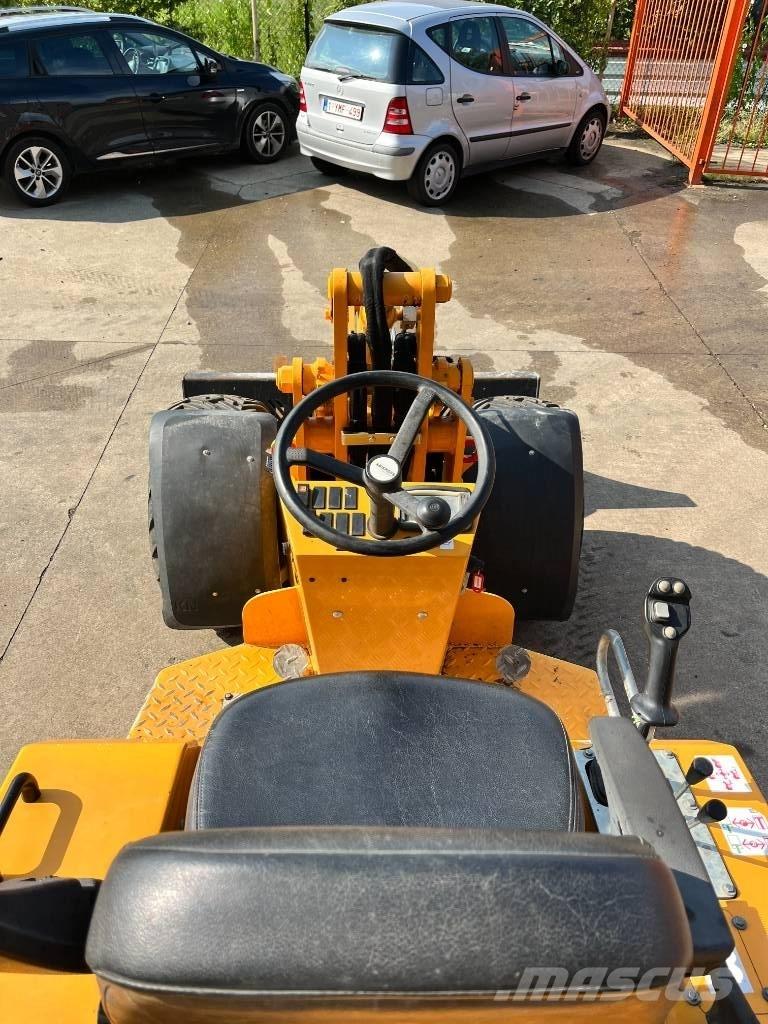 Knikmops KM 250 Cargadoras sobre ruedas