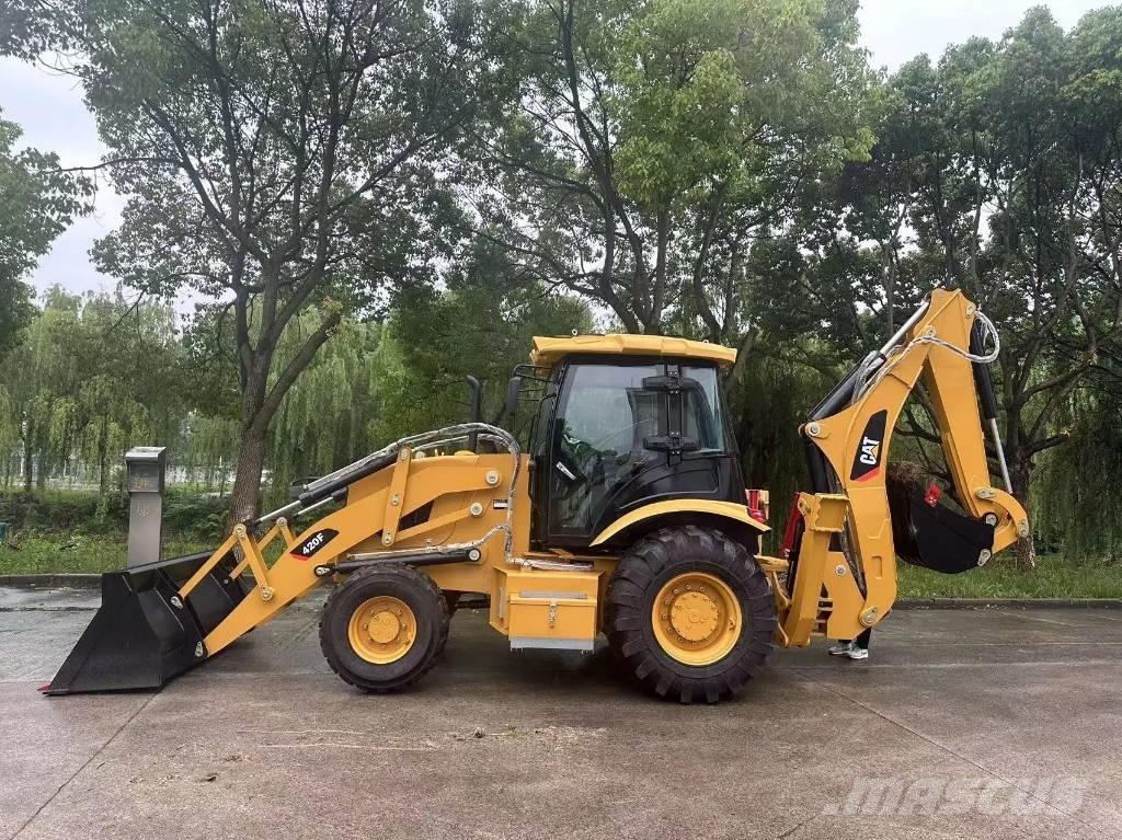 CAT 420F Retrocargadoras