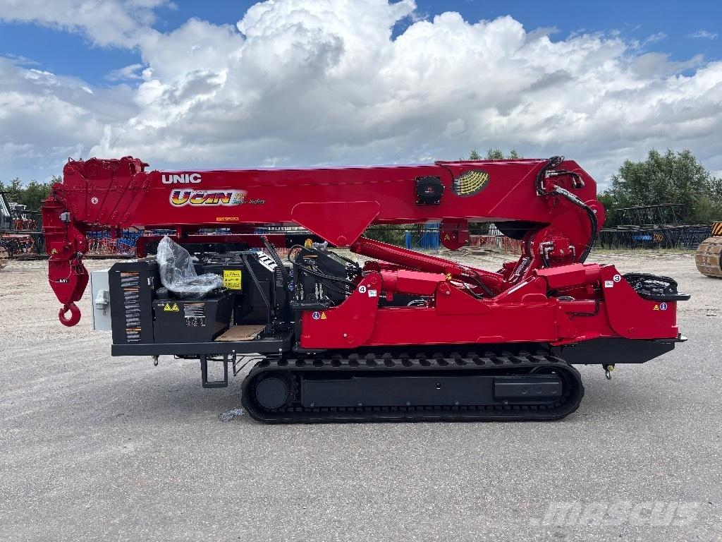 Unic URW 806 Grúas autopropulsadas