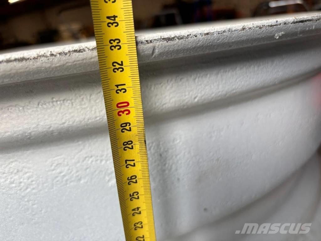 Velgen 551 Tractores