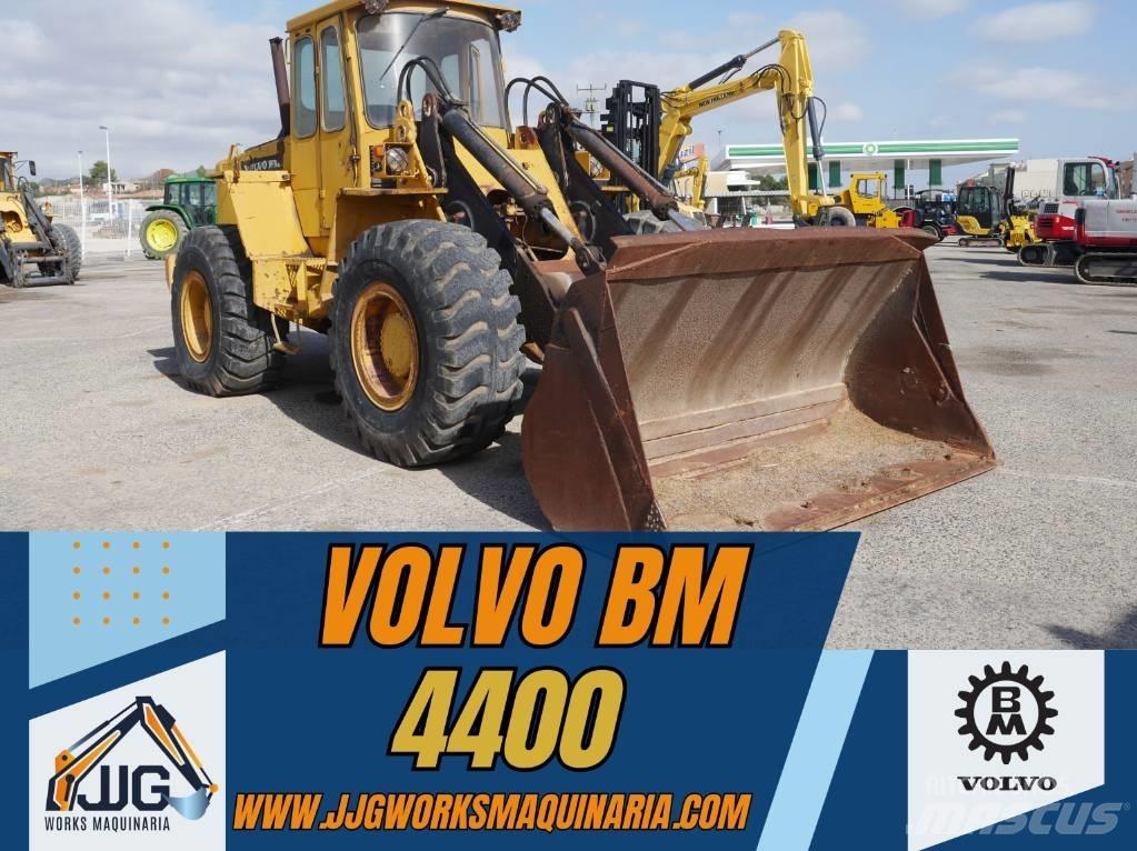 Volvo BM 4400 Cargadoras sobre ruedas