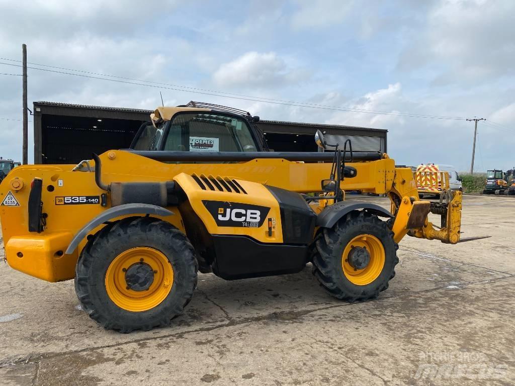 JCB 535-140 Carretillas telescópicas