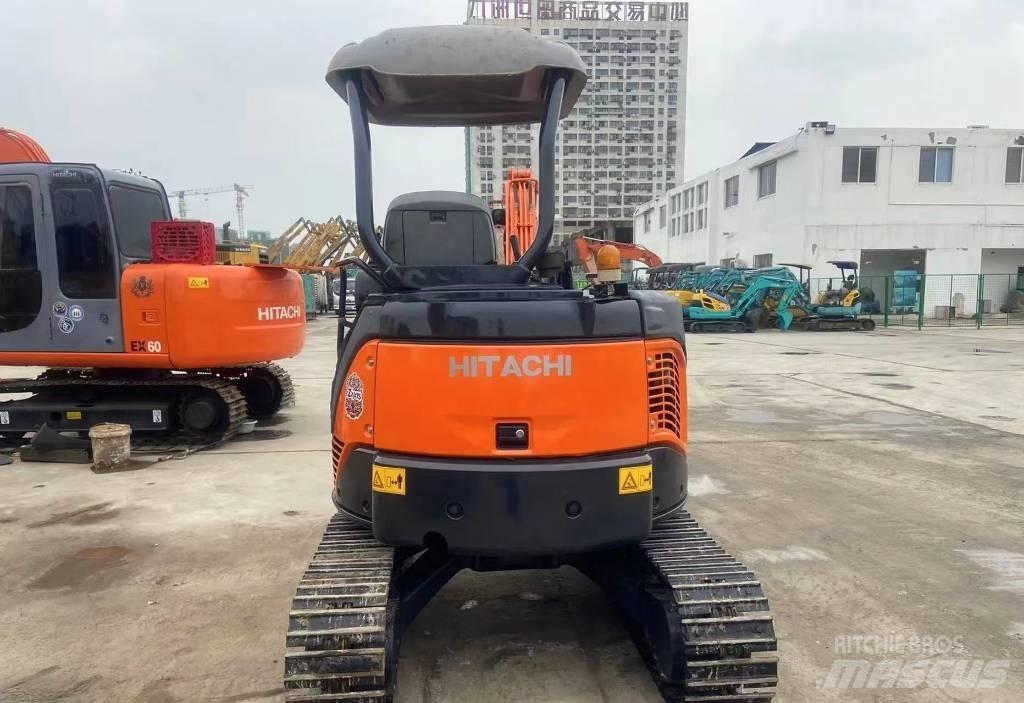 Hitachi 30 Excavadoras de cadenas