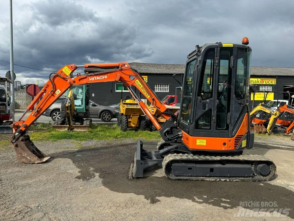 Hitachi ZX 30 U-2 Mini excavadoras < 7t
