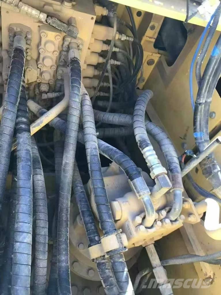 Komatsu PC 210 Excavadoras de cadenas