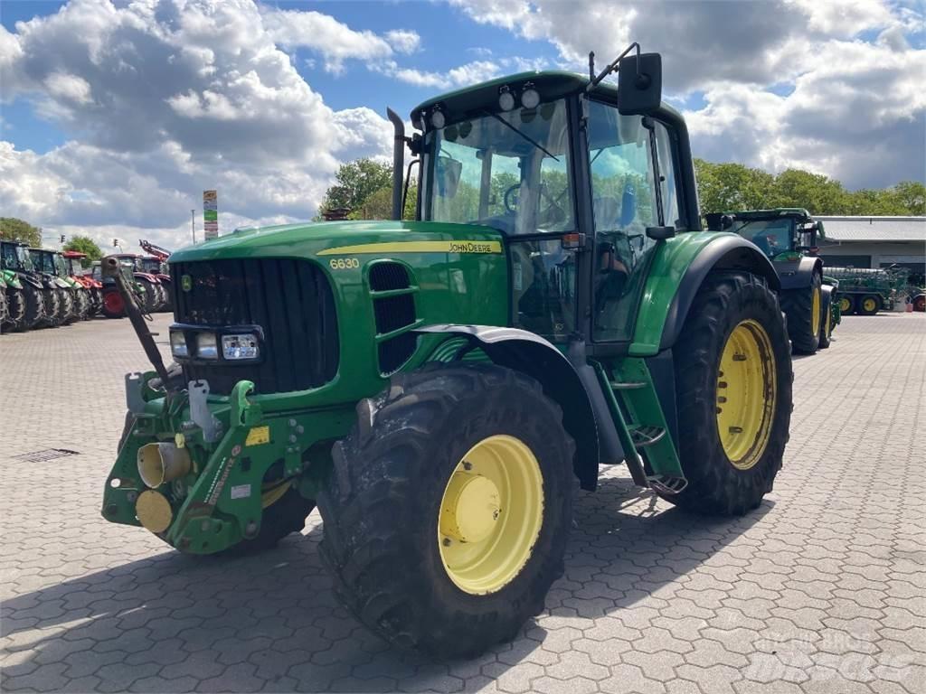 John Deere 6630 Tractores