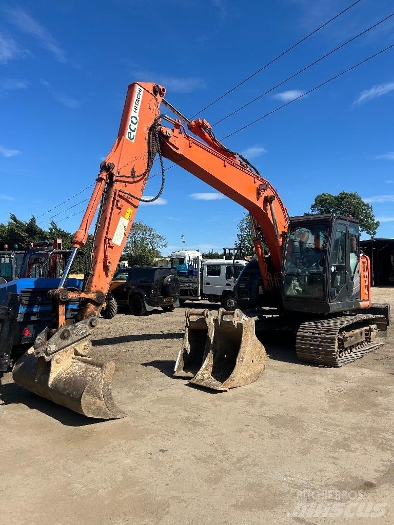 Hitachi ZX 135 US-6 Excavadoras de cadenas