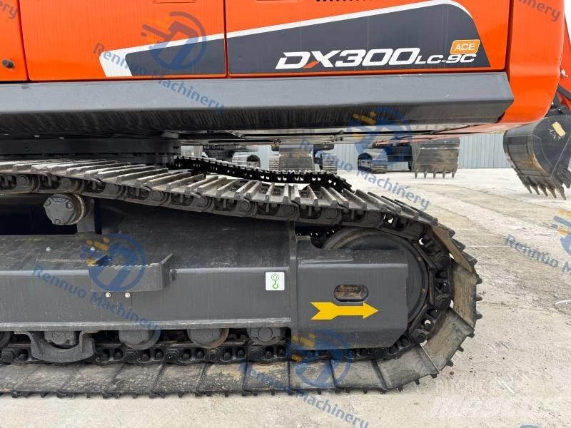 Doosan DX 300 LC-9C Excavadoras de cadenas