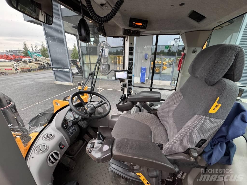 Volvo L 120 H Cargadoras sobre ruedas