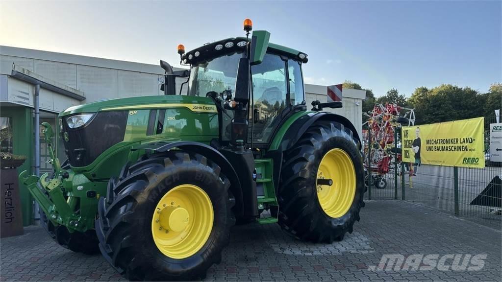 John Deere 6R250 Tractores