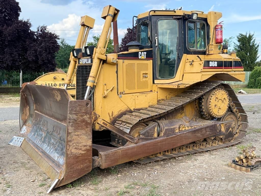 CAT D 6 R Buldozer sobre oruga