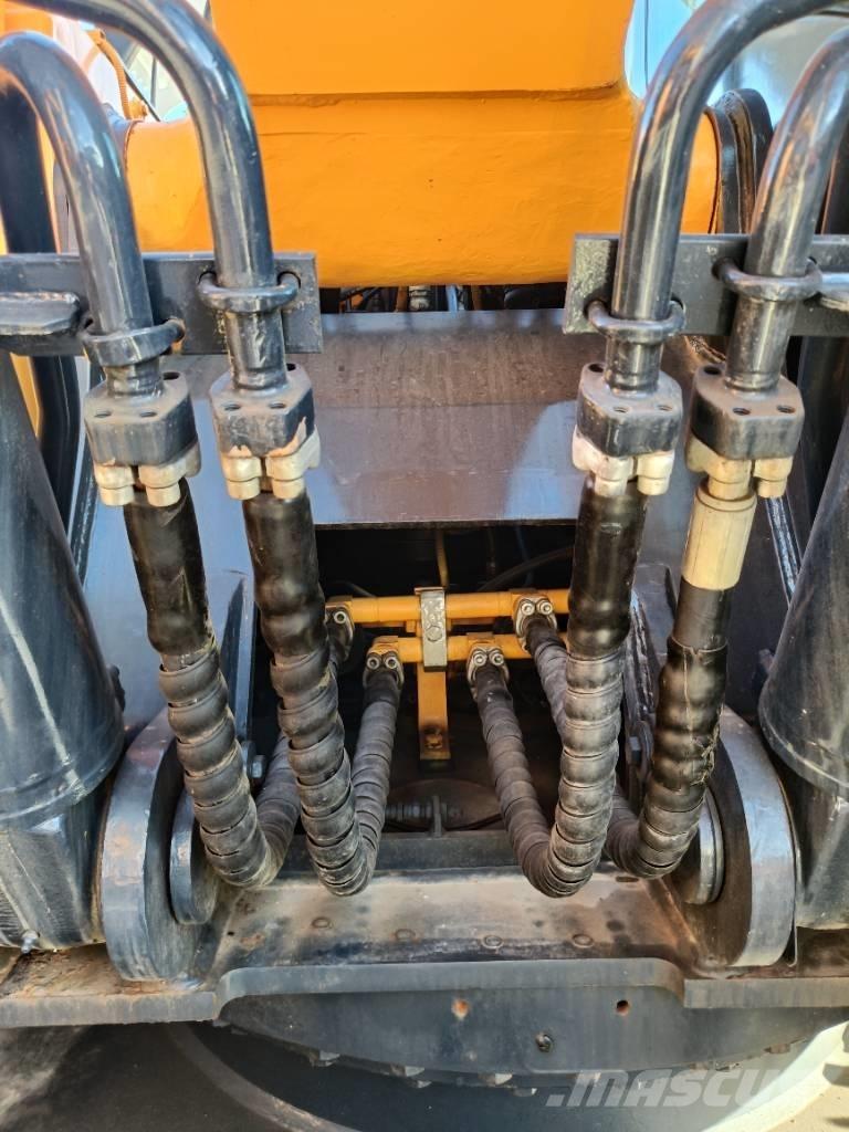 Hyundai R220LC-9S Excavadoras de cadenas