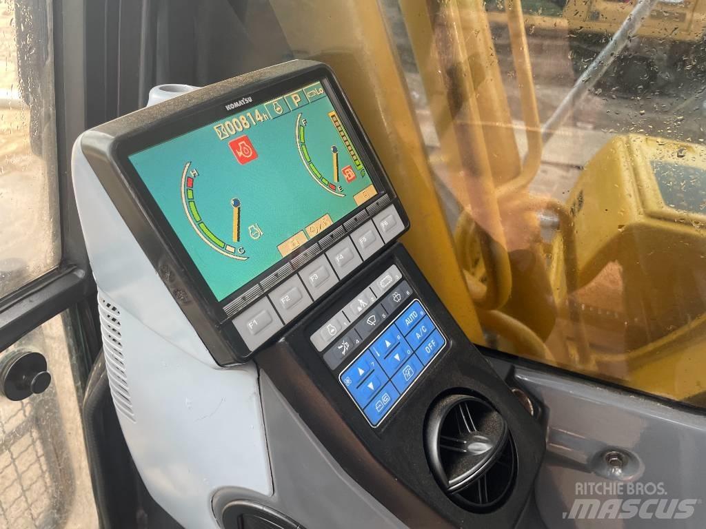 Komatsu PC 240 LC-8 Excavadoras de cadenas