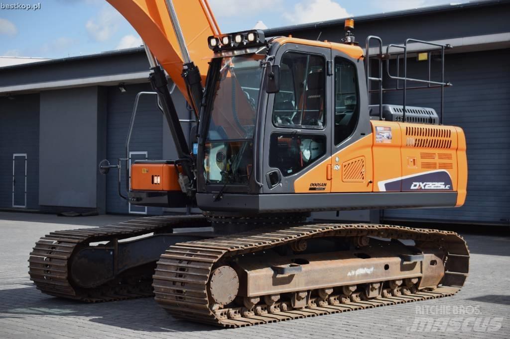 Doosan DX 225 LC-5 Excavadoras de cadenas