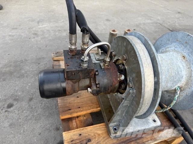 Woma USED WINCH Accesorios y repuestos para equipos de perforación