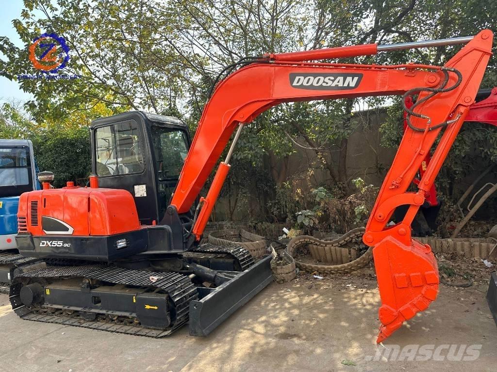 Doosan 55 Mini excavadoras < 7t