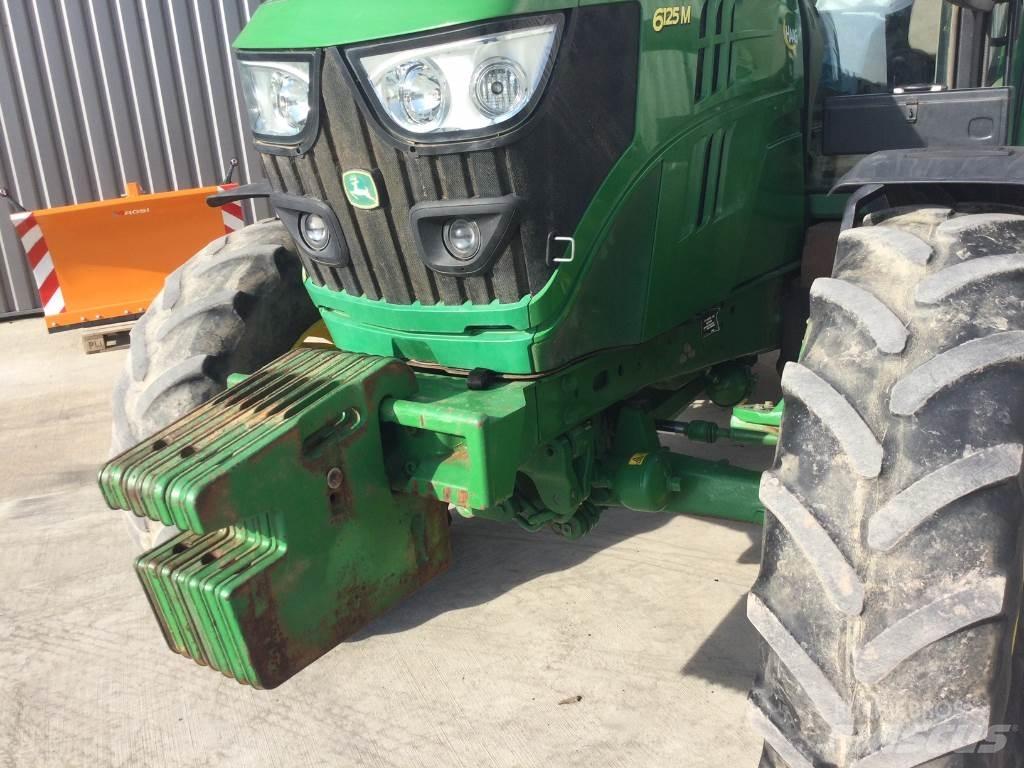 John Deere 6125M Tractores