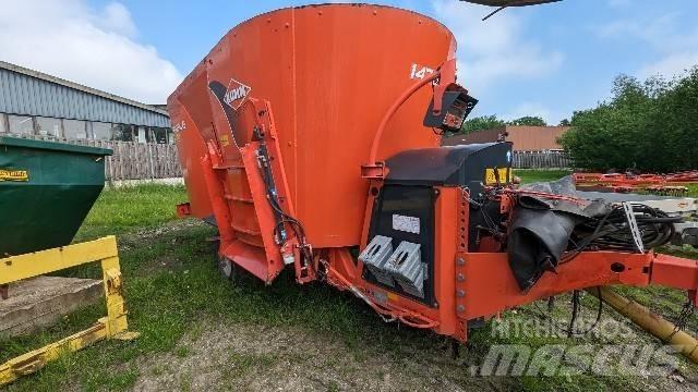 Kuhn Profile 1470 Alimentador de animales