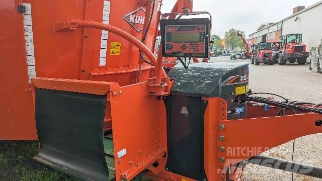 Kuhn Profile 2CL Alimentador de animales