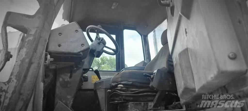 Komatsu HM 300-2 Dúmpers articulados