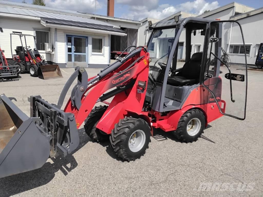 QuattroX 810 Palas cargadoras