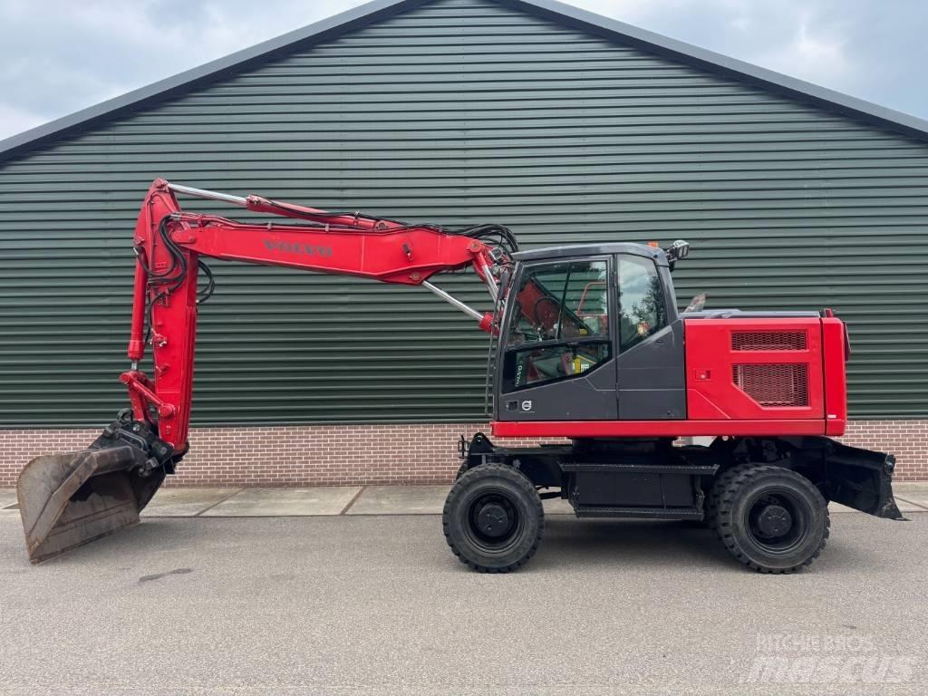Volvo EW 160 E Excavadoras de ruedas
