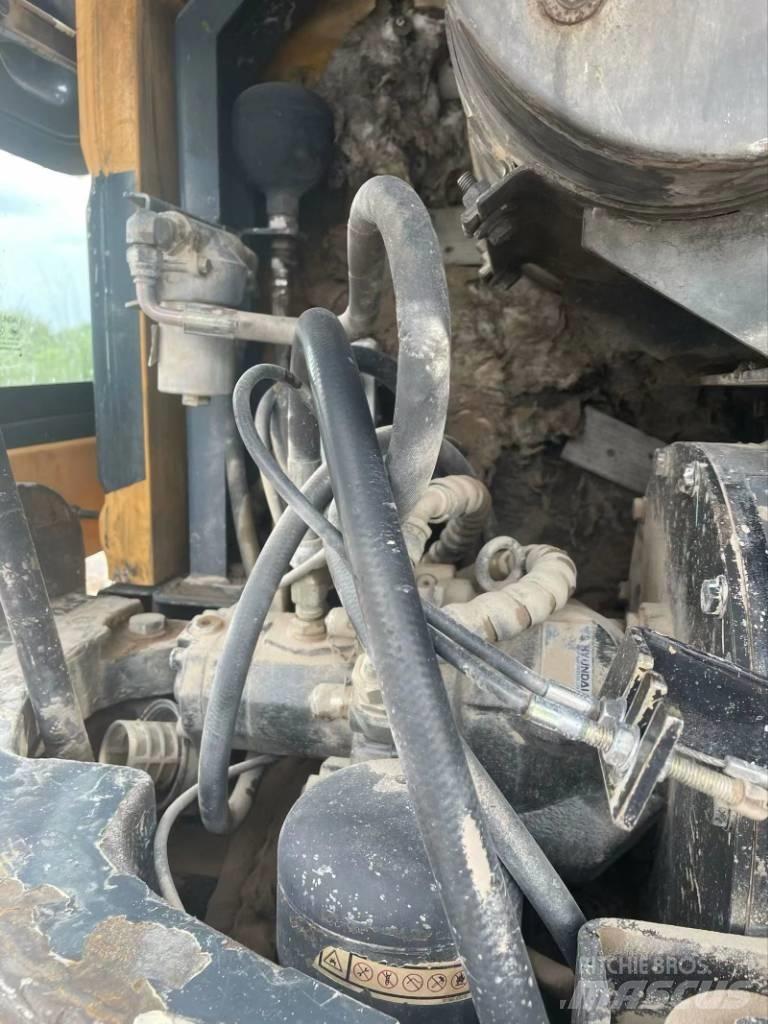 Hyundai 60 W VS Excavadoras de cadenas