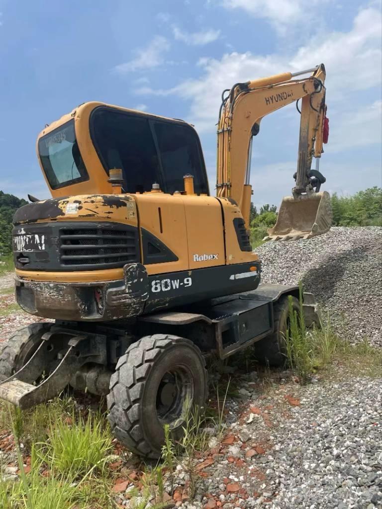 Hyundai 60 W VS Excavadoras de cadenas