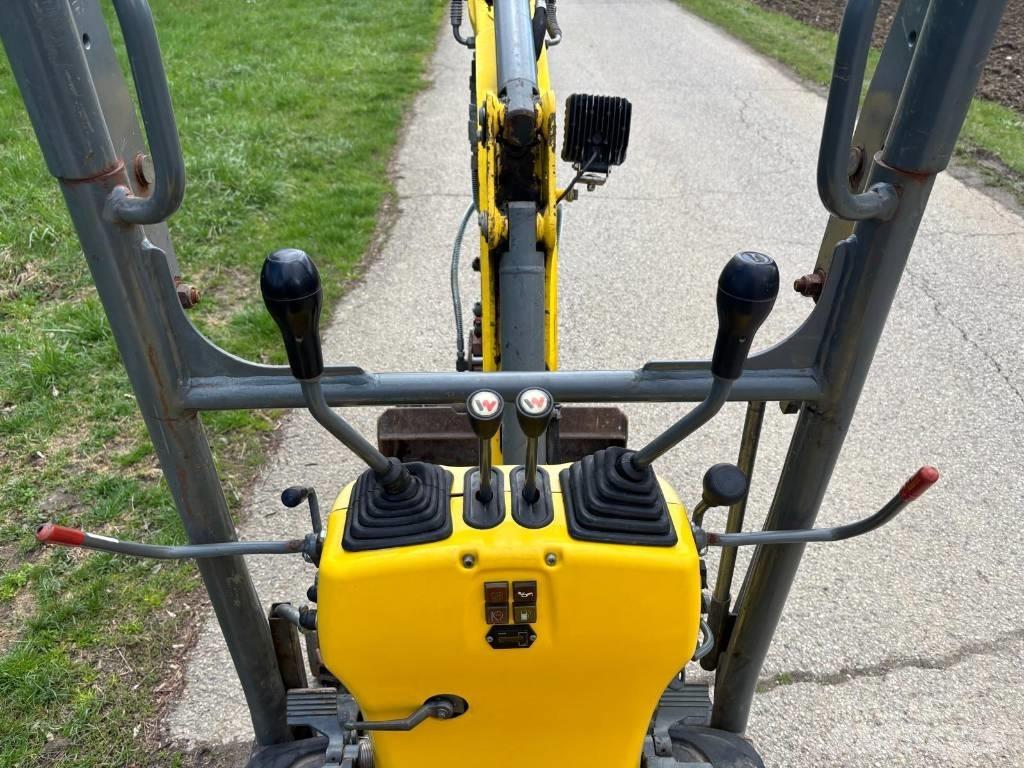 Wacker Neuson 803 Mini excavadoras < 7t