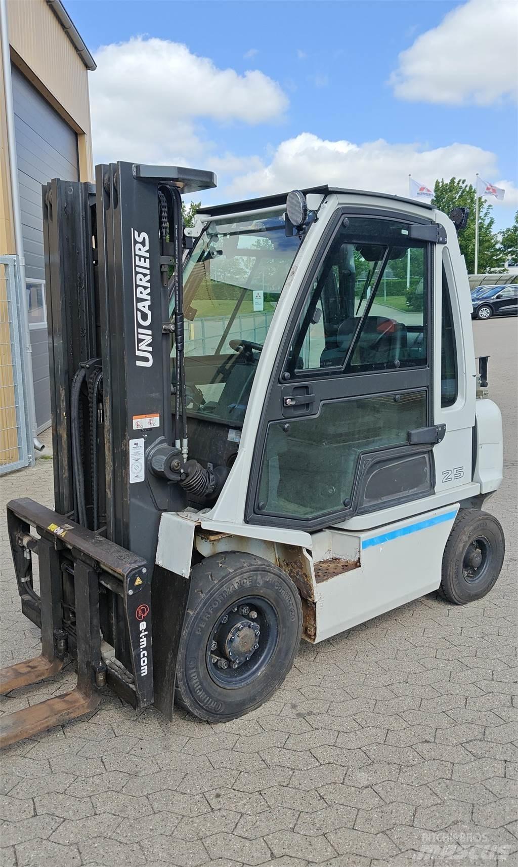 UniCarriers DX20 Carretillas LPG