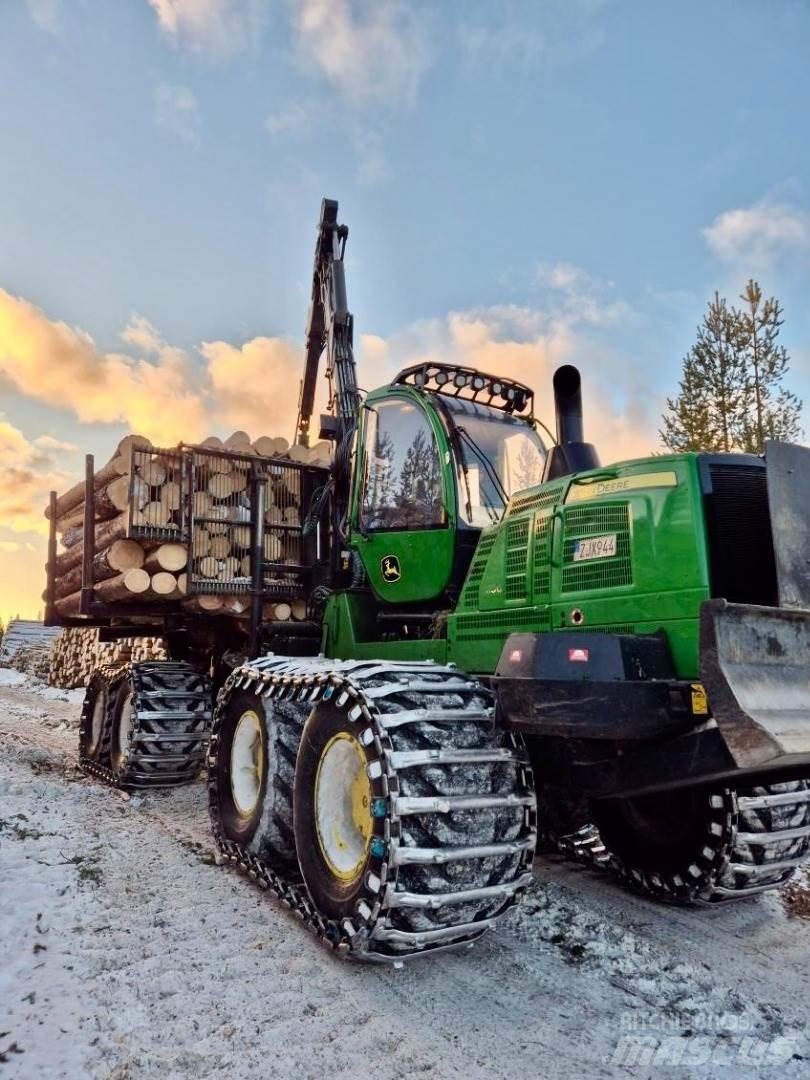 John Deere 1910G Autocargadoras
