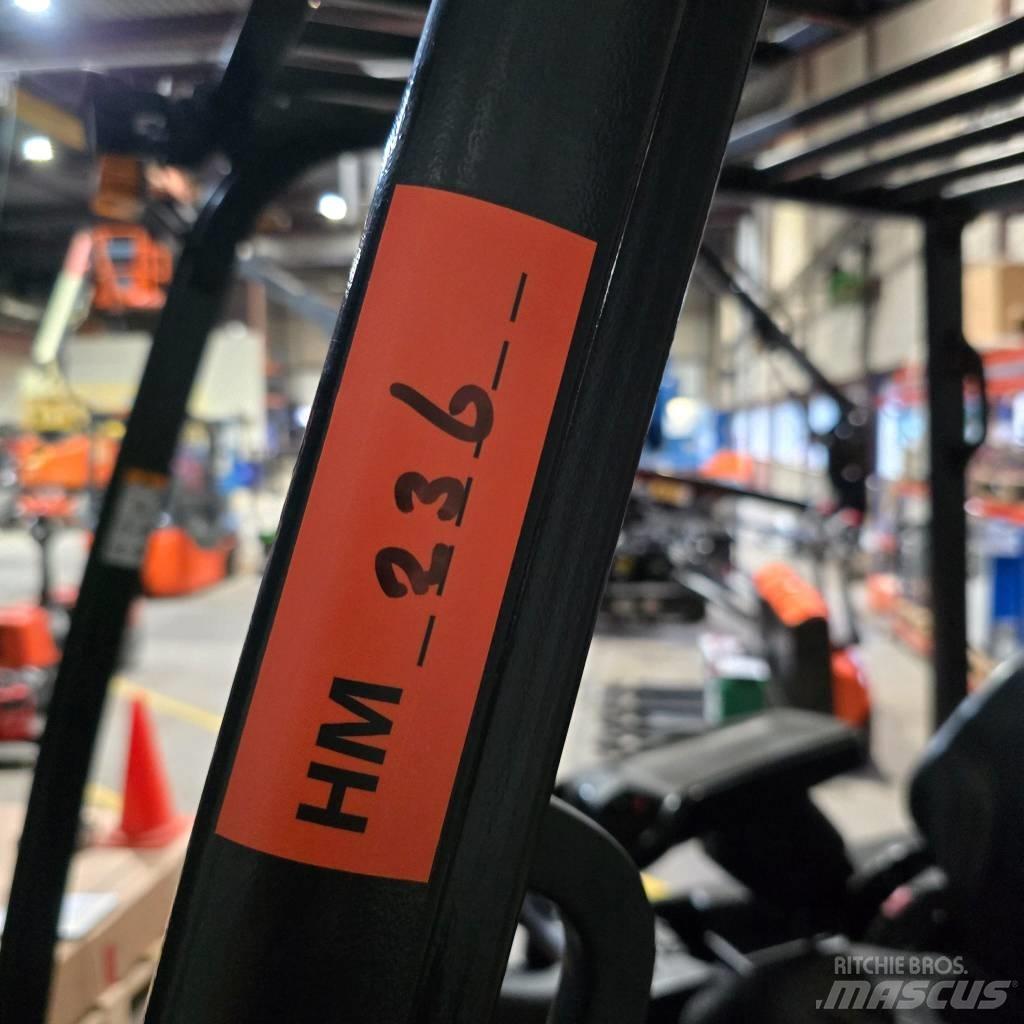 Doosan B 35 X-7 Carretillas de horquilla eléctrica