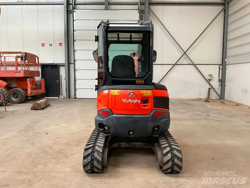 Kubota U 27-4 Mini excavadoras < 7t