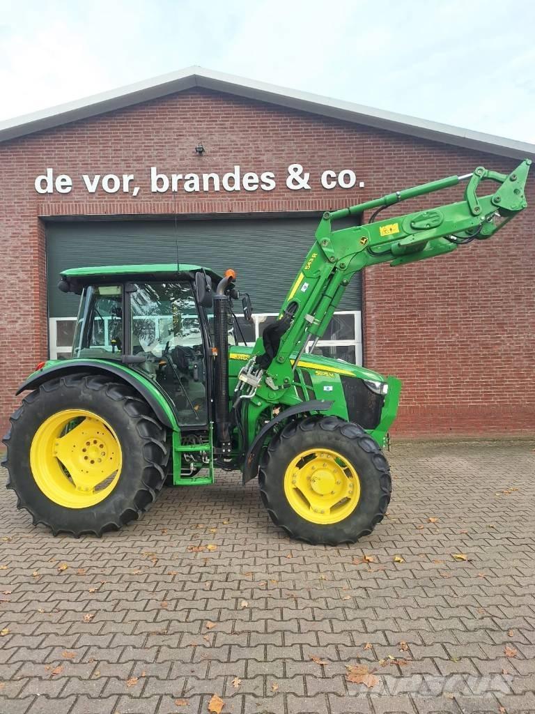 John Deere 5075M Tractores