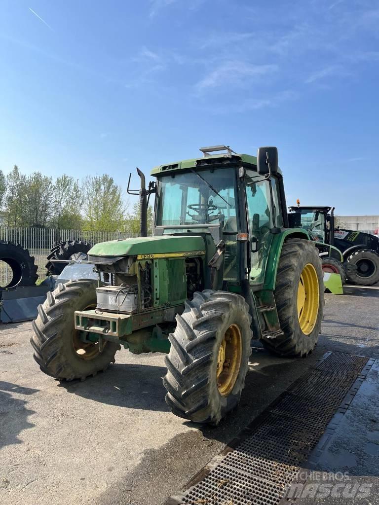 John Deere 6310 Tractores