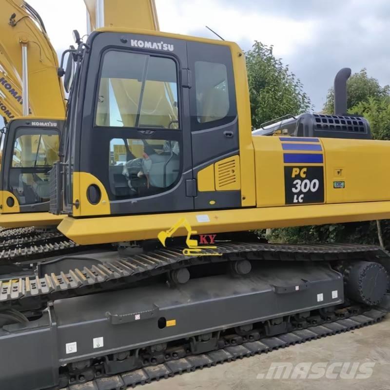 Komatsu PC 300-8 Excavadoras de cadenas