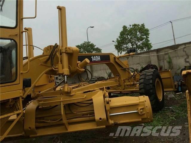 CAT 140 H Motoniveladoras