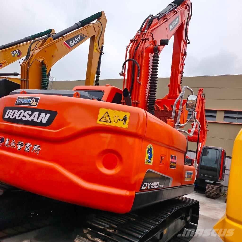 Doosan DX 150 LC Excavadoras de cadenas