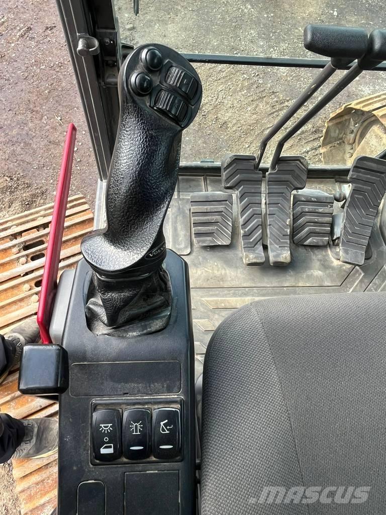 Volvo ECR 235 EL Excavadoras de cadenas