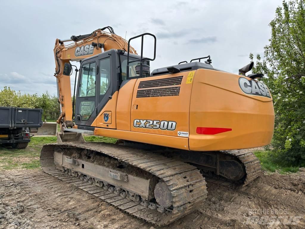 CASE CX 250 D Excavadoras de cadenas
