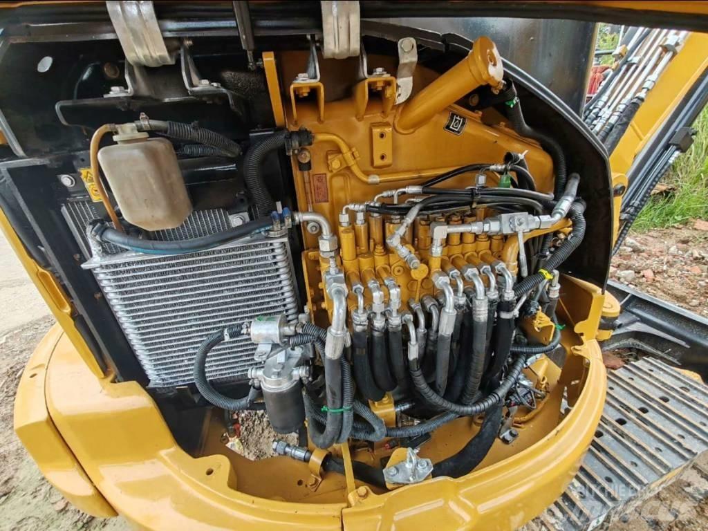 CAT 303.5 E Mini excavadoras < 7t